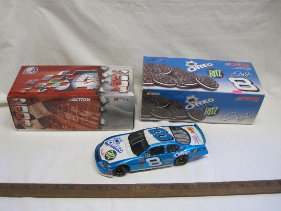 NASCAR Action Collectables Dale Earnhardt Jr. Oreo/Ritz Crackers 2004 stock car, NIB