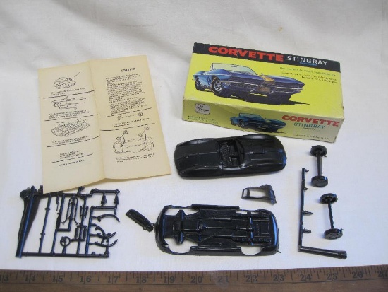 Corvette Stingray convertible all plastic scale model kit, Palmer Hobb-e Kits NIB