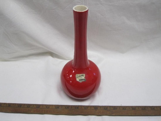 Speckled Deep Red Haeger Pottery Onion Vase, approx 10.5 inches tall, 1lb