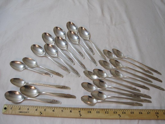 Lot of Rogers & Bro (International Silver) Reinforced Plate Silverplate Exquisite Pattern (1957)