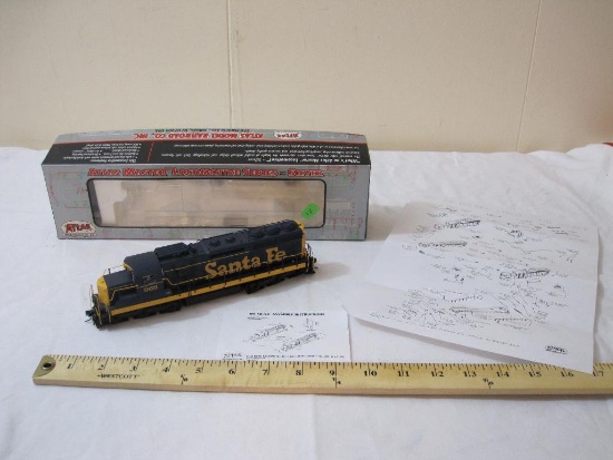 Atlas Master Locomotive Series #7508 SD 24 Locomotive Santa Fe #968, HO Scale, in original box, 1 lb