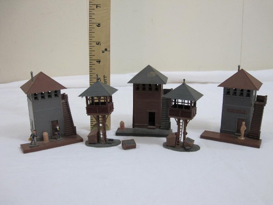 Lot of HO Scale Plastic Buildings for Train Displays from Plasticville and more, 6 oz