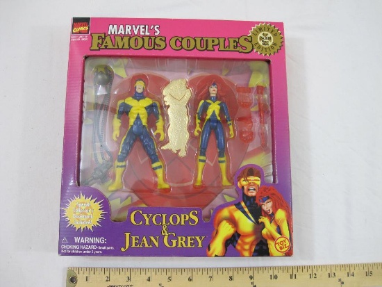 Marvel's Famous Couples Action Figures Cyclops & Jean Grey, Limited Edition, Toy Biz, 1997, 12 oz