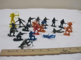 Lot of Plastic Army Men and Cowboys/Indians, 3 oz