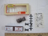 HO Scale Train-Miniatures Anheuser Buschs Budweiser Malt Nutrine 40' Wood Reefer Plastic Train,
