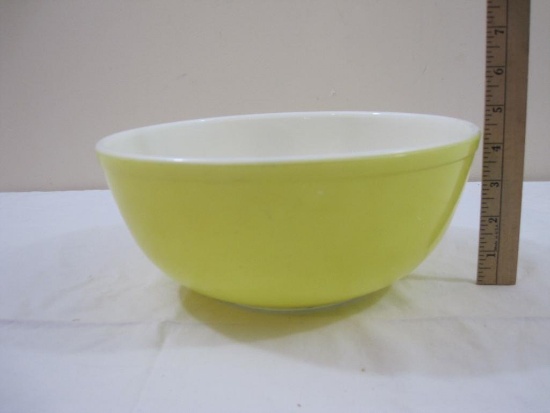 Large Vintage Yellow Pyrex Nesting Mixing Bowl, 4 qt, 3 lbs 6 oz