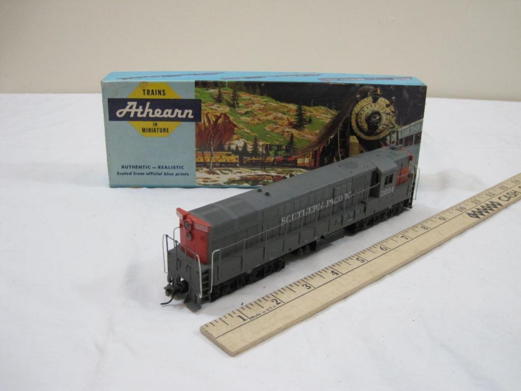 ATHEARN HO PWR DIESEL LOCOMOTIVE ENGINE 4307 SP SOUTHERN PACIFIC TM ROAD #3034