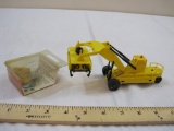 HO Scale Container Crane, marked Lima Italy, 10 oz