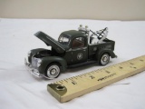 Golden Wheel 1940 US Army Ford Tow Truck, diecast, 7 oz