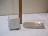 2 Plastic Display Cases for Model Cars with reflective bases, 4.5