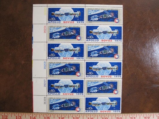 Sheet of twelve 1975 10 cent Apollo Soyuz US stamps, Scott # 1569-70