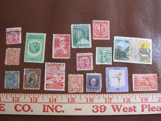 Lot of mostly canceled Cuba postage stamps, some with 1930s postmarks