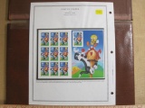 Mounted 1998 Sylvester & Tweety philatelic souvenir pane of 10 32 cent US postage stamps, Scott #