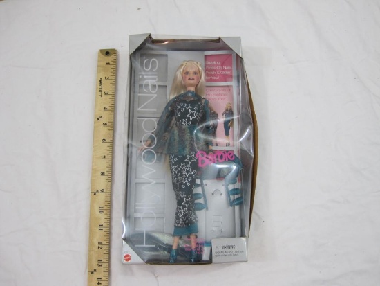 Hollywood Nails Barbie, NRFB, see pictures for condition of box, 1999 Mattel, 12 oz