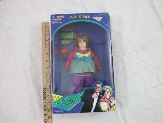 Mimi Bobeck from The Drew Carey Show Collectible Doll, sealed, 1998 Creation Entertainment, 1 lb 3