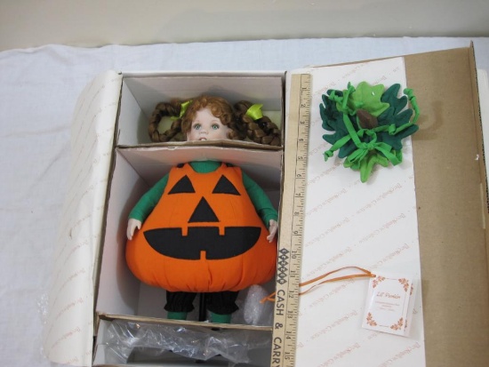 Lil' Punkin Porcelain Doll sculpted by Laura Cobabe, 1993 The Hamilton Collection, new in box, 4 lbs