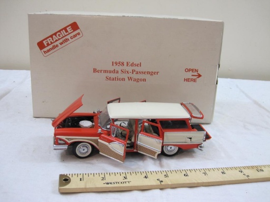 1958 Edsel Bermuda Station Wagon Diecast Model Car, The Danbury Mint, with original box, 1 lb 8 oz
