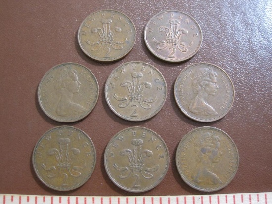 Lot of 8 Great Britain QEII 2 New Pence coins, 1971, 1976 and 1980