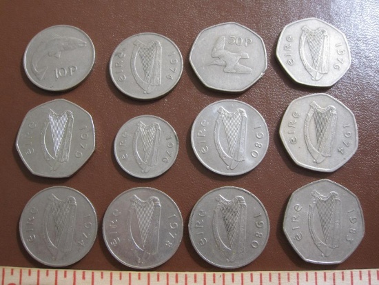 Lot of 12 Irish coins: 5 50P (from 1974, 1976, 1979 and 1983); 6 10 P (from 1974, 1978 and 1980 and