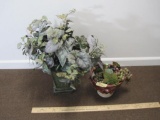 Lot of two decorative items, stone pot and metal flower holder