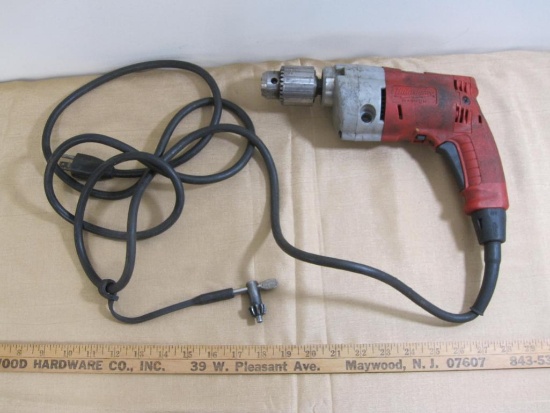 Milwaukee Magnum Holeshooter electric drill, tested and works.
