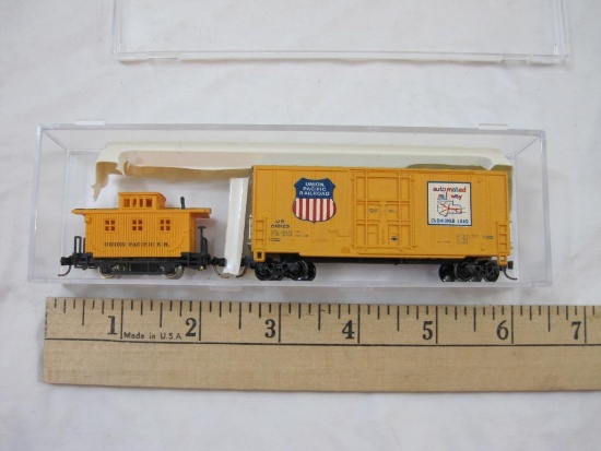 Two Bachmann N Scale Union Pacific Railroad Train Cars including Caboose and UP518125 Refer, in