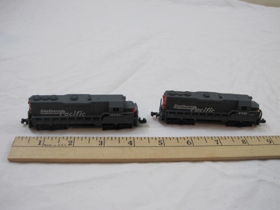 Two High Speed Metal Co Southern Pacific Diesel Locomotives 9725 No. 418, N Scale, 3 oz