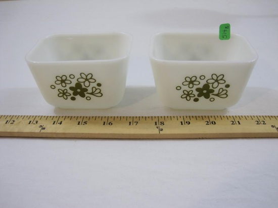 Two 1 1/2 Cup Pyrex Refrigerator Dishes, Spring Blossom Print, 1 lb 2 oz