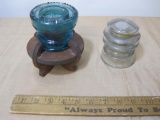 Pair of Glass Insulators, includes stand