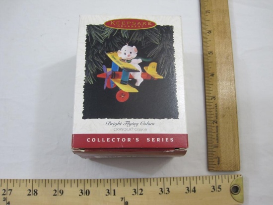 Bright Flying Colors CRAYOLA Crayon Collector's Series Hallmark Keepsake Ornament, in original box,