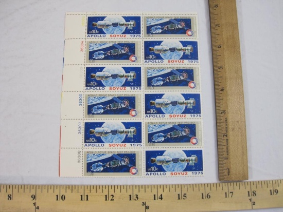 Block of 12 Apollo Soyuz 1975 10-cent US Postage Stamps, Scott #1569-70