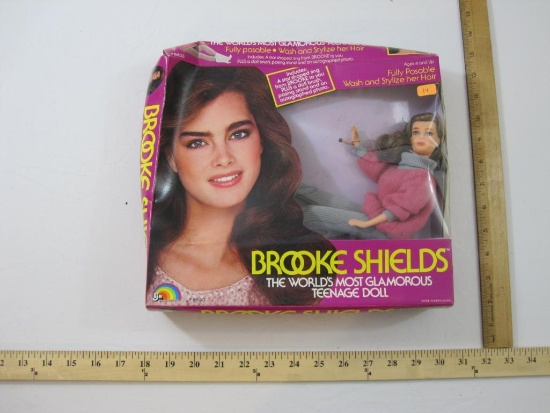 Brooke Shields The World's Most Glamorous Teenage Doll, NRFB, 1982 LJN Toys, 13 oz