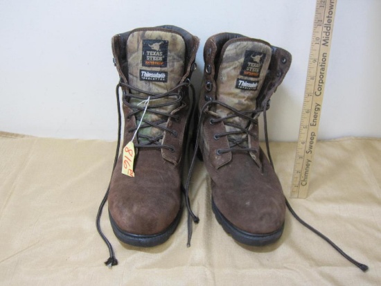 Texas Steer Waterproof Boots, Men's size 10.5, light wear with Oil Resistant Soles and Thinsulate