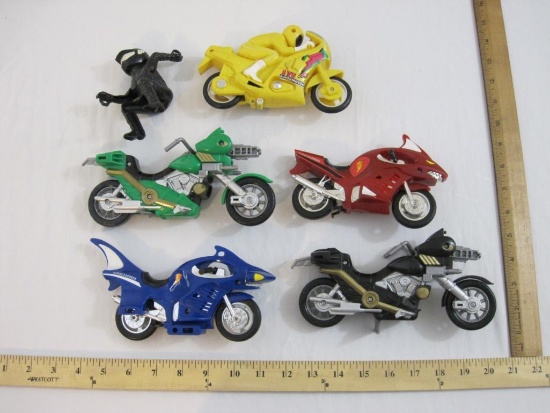 Lot of Power Rangers Motorcycles, 1995 Bandai, 1 lb 3 oz