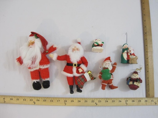 Lot of Assorted Santas and Christmas Decorations, 1 lb