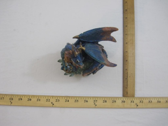Resin Glittery Dragon Figure, 1 lb 1 oz