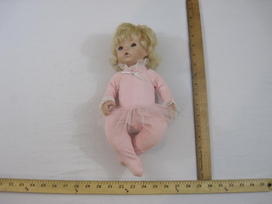 Ashton Drake Dianna Effner Doll, 1994, composite head and hands, 14 oz