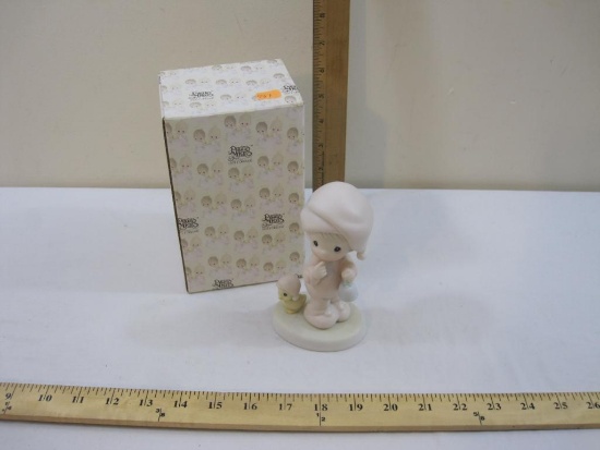 Precious Moments A Special Chime for Jesus Porcelain Figurine, in original box, 1993, 10 oz