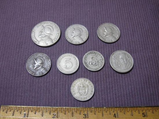 Lot of 7 Panama coins (3 1966; 1 1968; 1 1970; 1 1973; 1 1975) and 1 Mexico coin (1987)