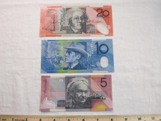 Three Excellent Condition Paper Currency Notes from Australia including 5, 10 and 20 Dollars