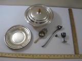 Lot of Assorted Silver Pieces including Candle Snuffer (93.7 g), small goblet (25.3 g), thimble (4.4