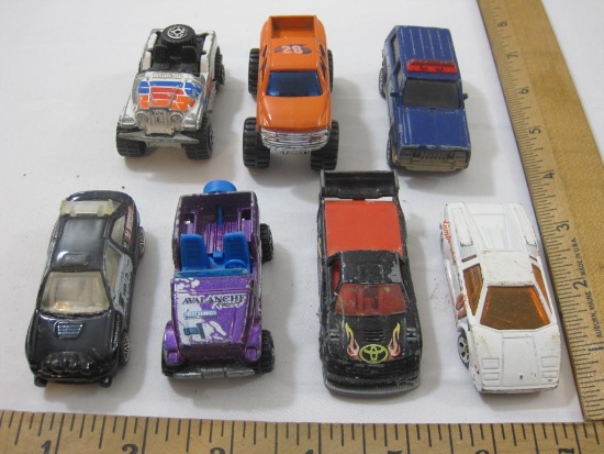 7 Miniature Cars from Hot Wheels, Matchbox and more including Lamborghini and more