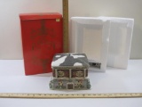 The Lionelville Collection Ceramic 1903 Library, in original box, 5 lbs