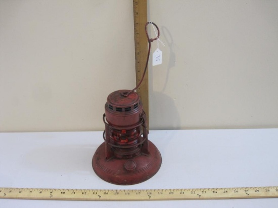 Embury No. 40 Traffic Gard Kerosene Lamp, red with Dietz No. 40 red glass globe, 2 lbs 1 oz