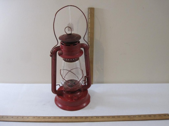 Dietz No. 2 Blizzard Kerosene Lantern, red with clear glass globe, 2 lbs 9 oz