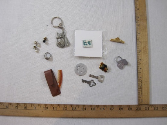 Lot of Assorted Jewelry Pieces, Keys, Keychains, and more, 3 oz