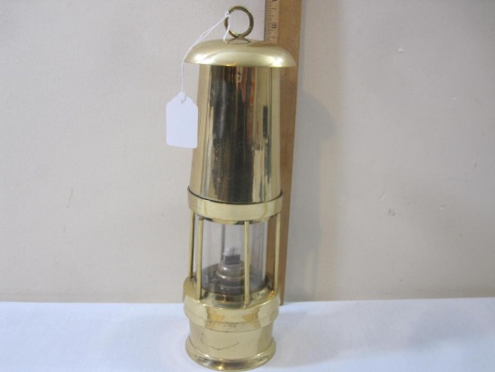 Brass Nautical Kerosene Lantern Reproduction, 2 lbs 7 oz