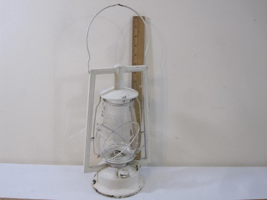 Vintage Dietz Victor Kerosene Lantern with Clear Dietz Fitzall Glass Globe, see pictures for