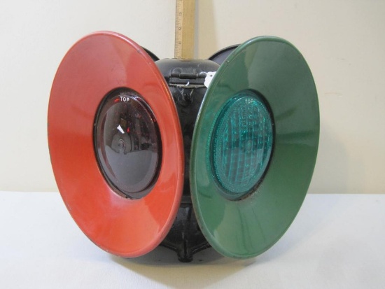 Vintage Adlake 4 Way Bracket Electric Railroad Signal Switch Light, plastic lenses, 8 lbs 9 oz