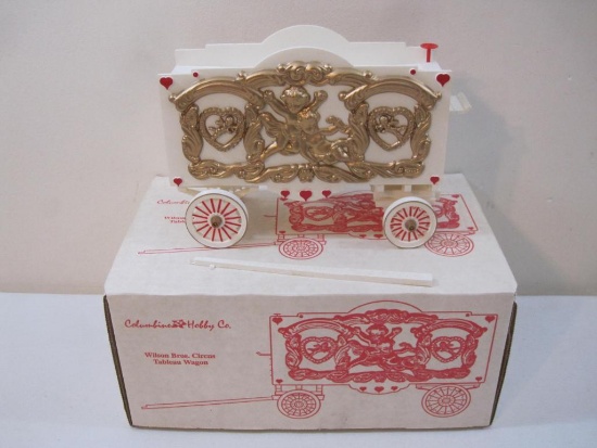 Wilson Bros Circus Tableau Wagon, G Scale, Columbine Hobby Co, in original box, 1 lb 4 oz